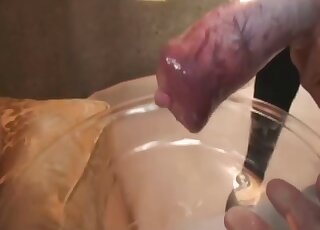 قضيب الكلب ينضح بالسائل المنوي لفتاة يابانية مدمنة على الحيوانات المنوية