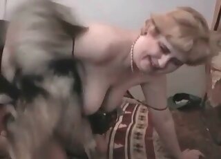 Alluring mature slut waits until her pet dog fucks her needy twat
